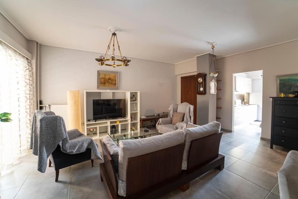 Myrto-Apartments-Атина Екстериор снимка