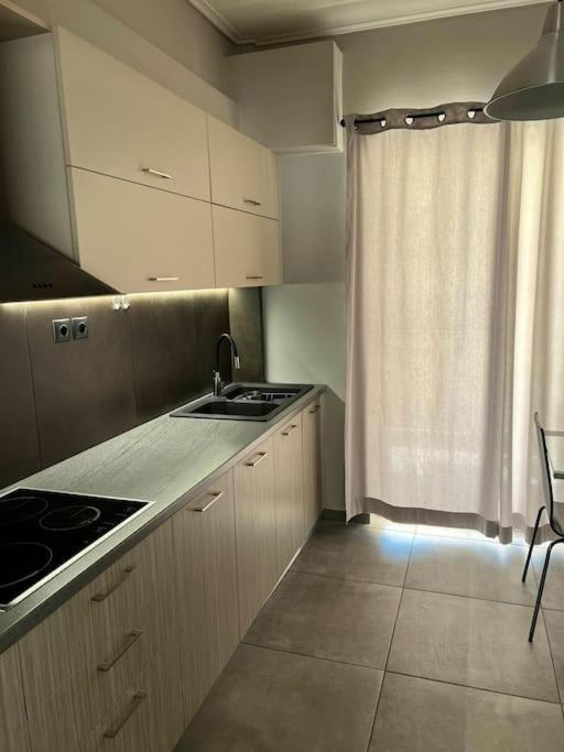 Myrto-Apartments-Атина Екстериор снимка