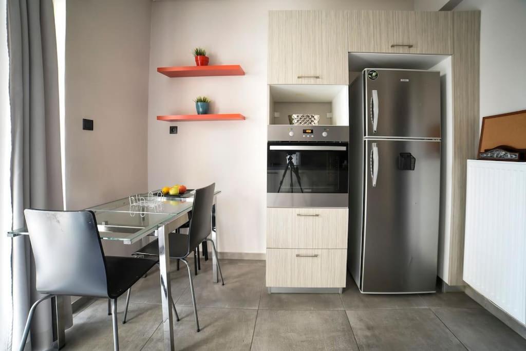 Myrto-Apartments-Атина Екстериор снимка