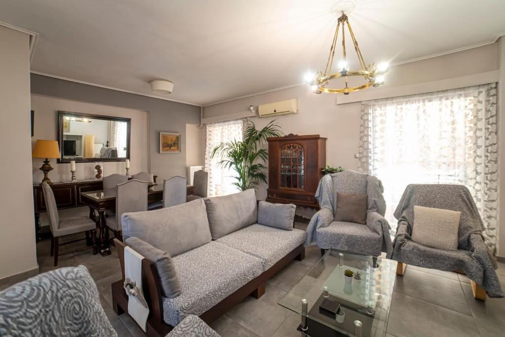 Myrto-Apartments-Атина Екстериор снимка